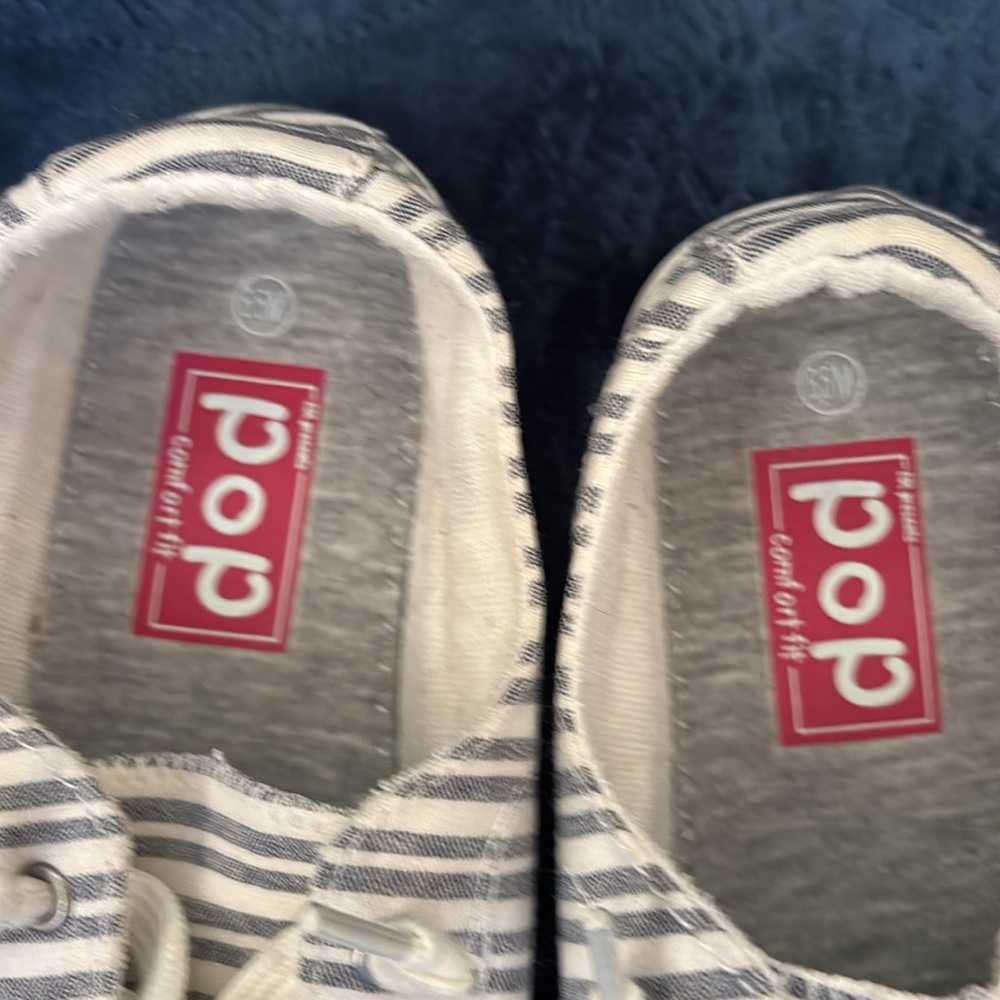 Pop Women’s Striped Gray and White Sneakers Calm size 8.5 - Picture 7 of 8